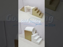 Équipement de jeu pastel pour enfants d'âge préscolaire