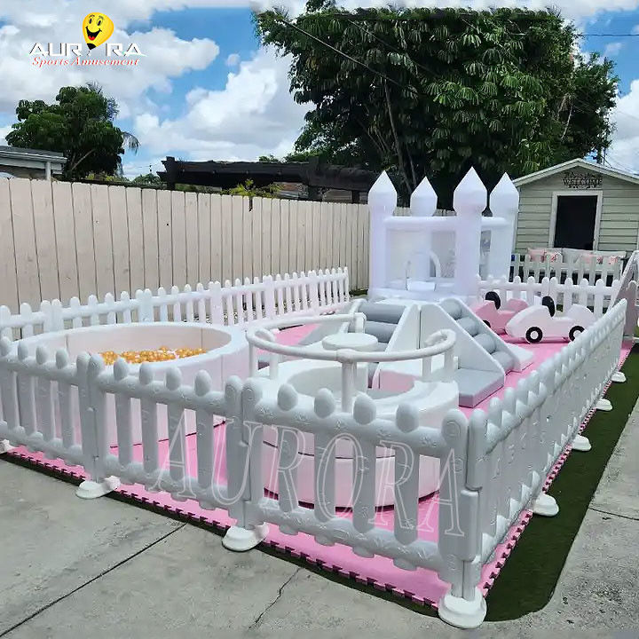Ensemble de jeux en rose blanc et blanc pour les enfants