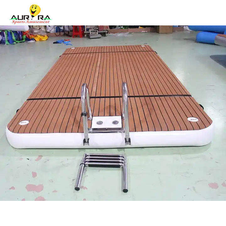 OEM Plateforme de natation flottante gonflable avec échelle à couture en PVC en teck