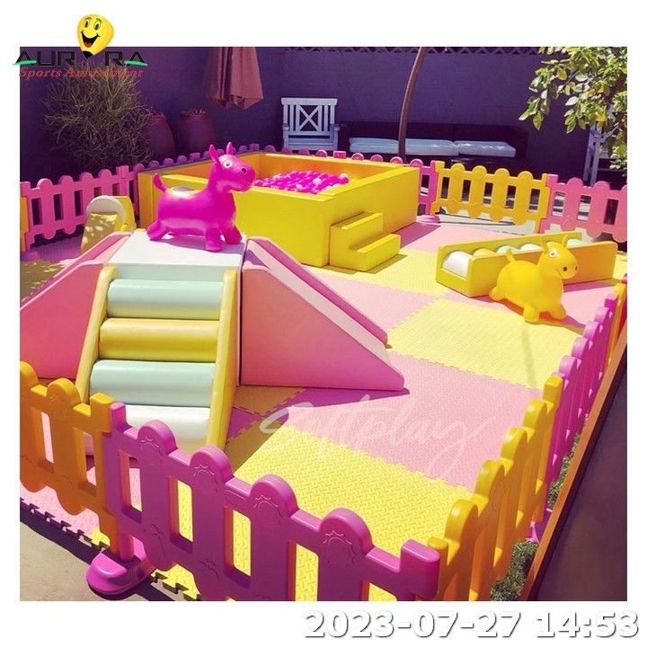 Prix d'usine Jeu doux Merry Go Round Pour les enfants Équipement de jeu doux Ensemble
