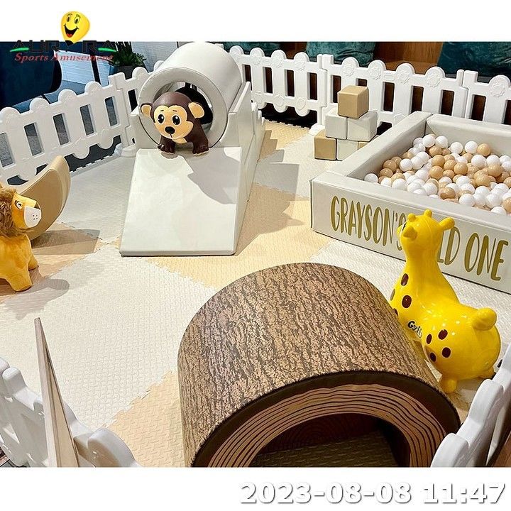 Jeux en intérieur Jeux doux Jeux noir et blanc Jeux en extérieur avec gardien