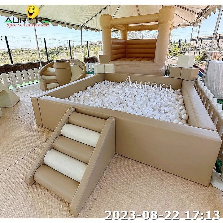 Pièce de balle de jeu douce Petit équipement de zone de jeu en intérieur doux pour fête d'anniversaire