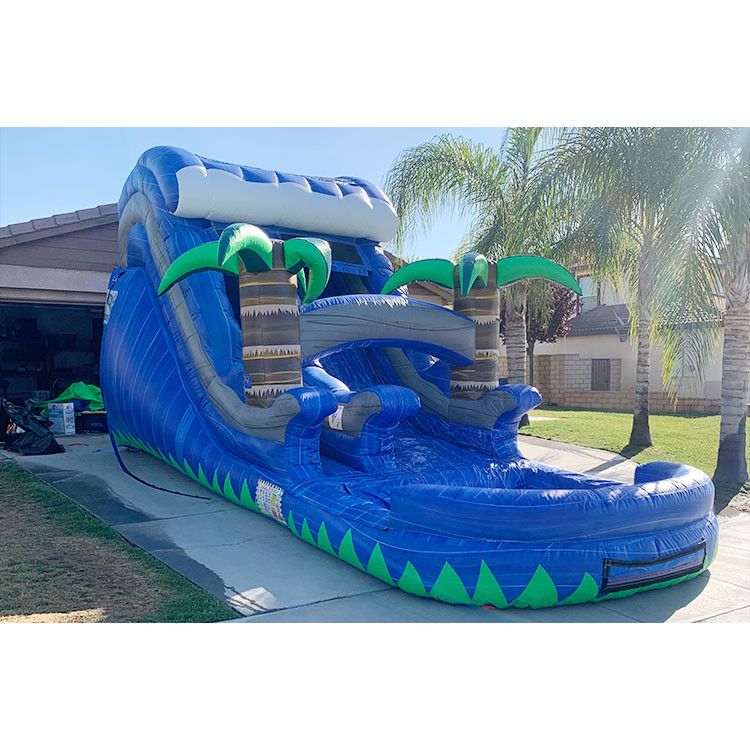 Glissière gonflable avec château à rebond pour enfants et adultes avec piscine