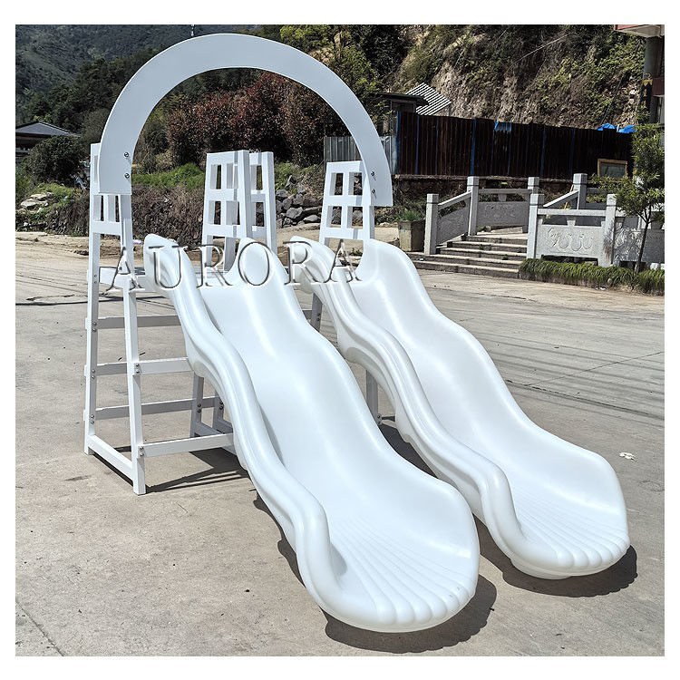 Double toboggan extérieur avec arc Blanc équipement de jeu doux toboggan plastique