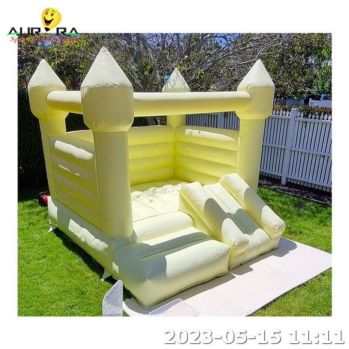 Fête de couleurs maison gonflable pour les enfants mariage château gonflable sauteur