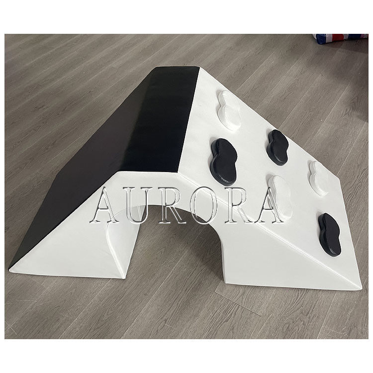 Ensemble de jeux en noir et blanc pour les enfants
